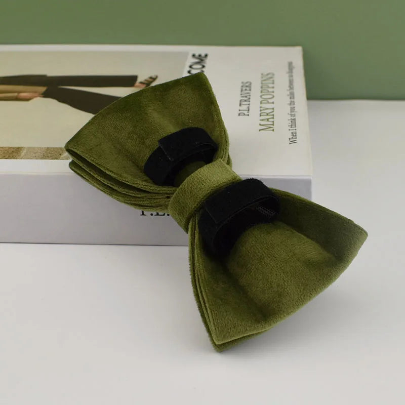 Collier chien velours vert personnalisé gravé