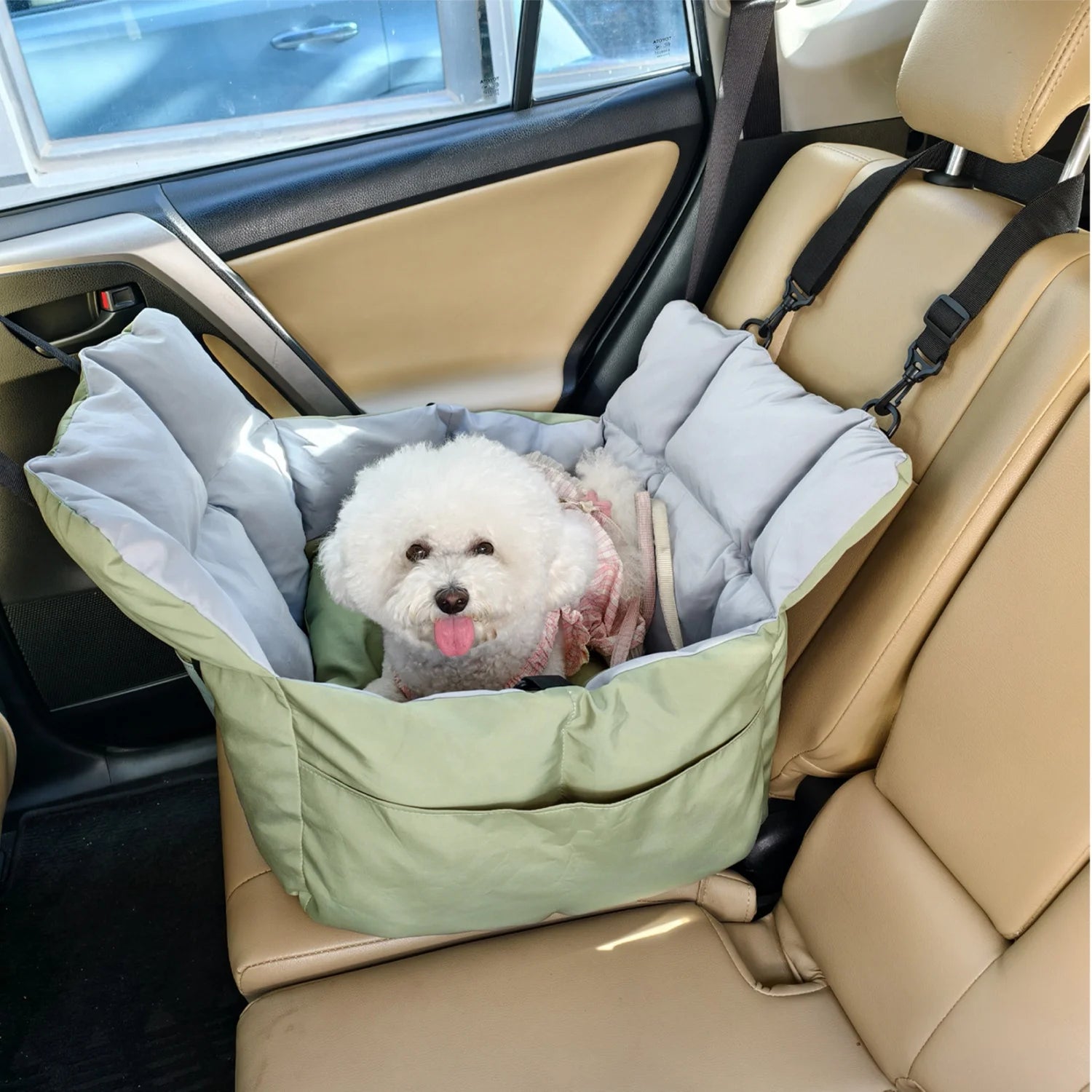 Siège auto chien ultra doux sécurisé poches rangement